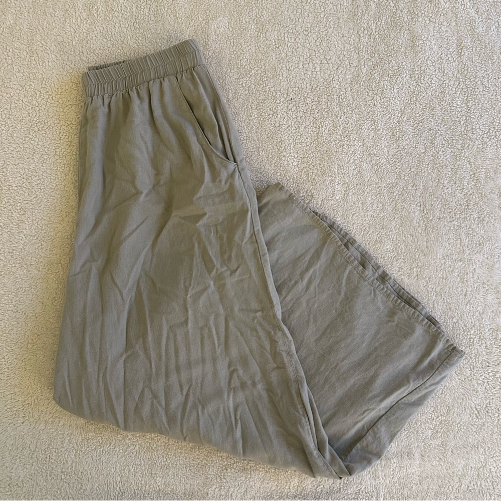 Hunter & Brown Women's Wide Leg Pants in Gray